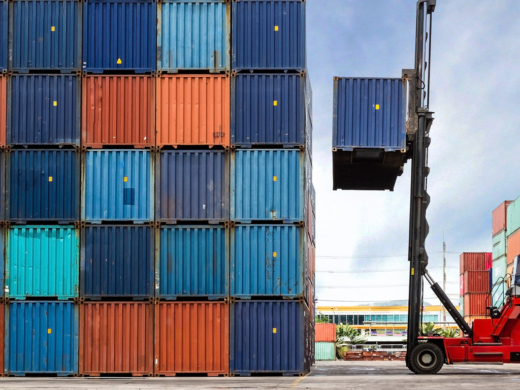 14.-Jasa-Trucking-Pengiriman-Cargo-Jakarta-Surabaya-Paling-Tepat