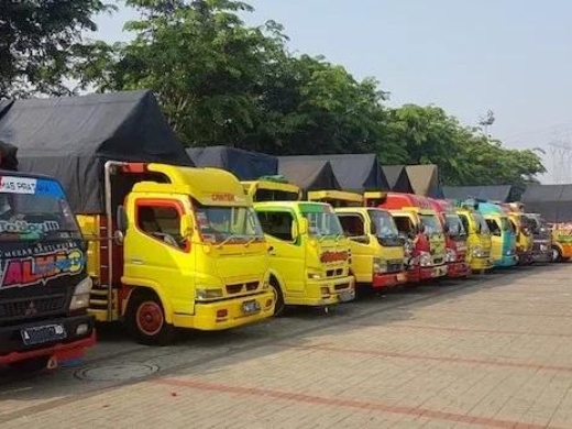 24.-Perusahaan-Persewaan-Truk-Fuso-di-Jabodetabek-Mudah-Digunakan