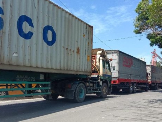 26.-Layanan-Perusahaan-Pengiriman-Barang-Container-YosuaLogistika