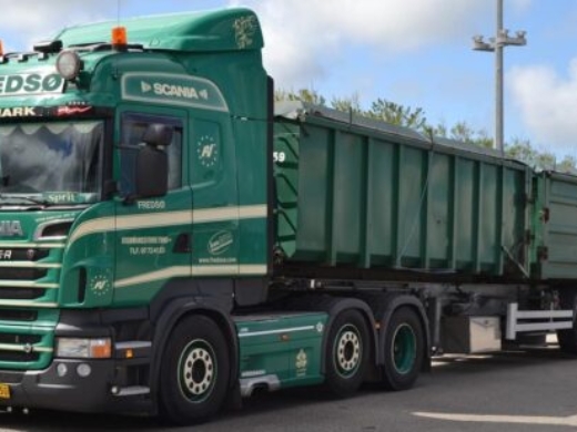 Jasa Sewa Truk Trailer Murah Pulau Jawa
