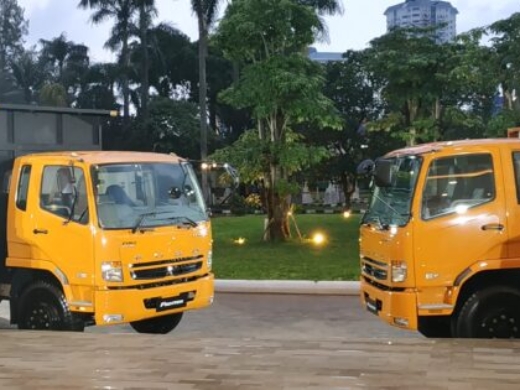 1. Persewaan Truk Fuso Area Jakarta