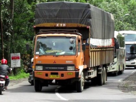 Sewa Truk Bulanan