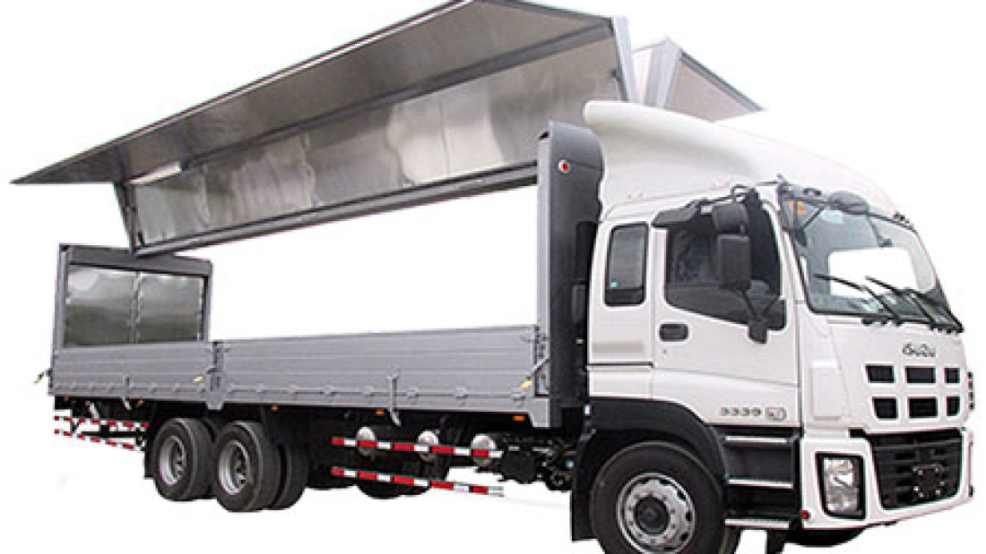 Menggunakan Truk CDD