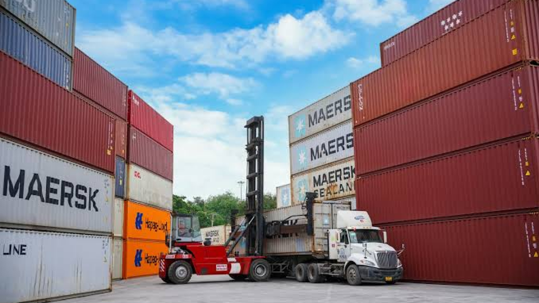Jenis Barang Dikirim Truk Cargo