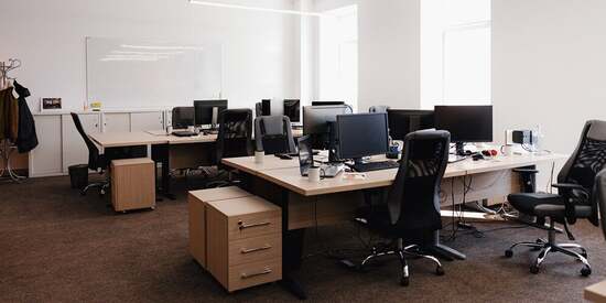 Jasa Angkut Furniture Kantor