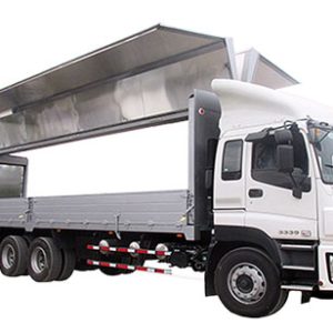Menggunakan Truk CDD